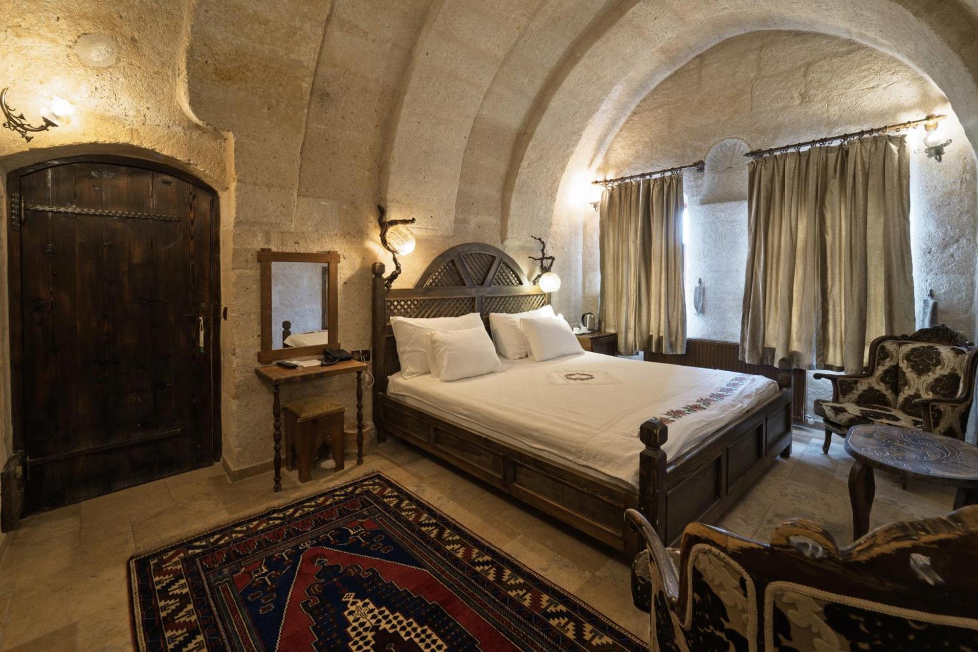 Grand Cave Suites Гьореме Екстериор снимка