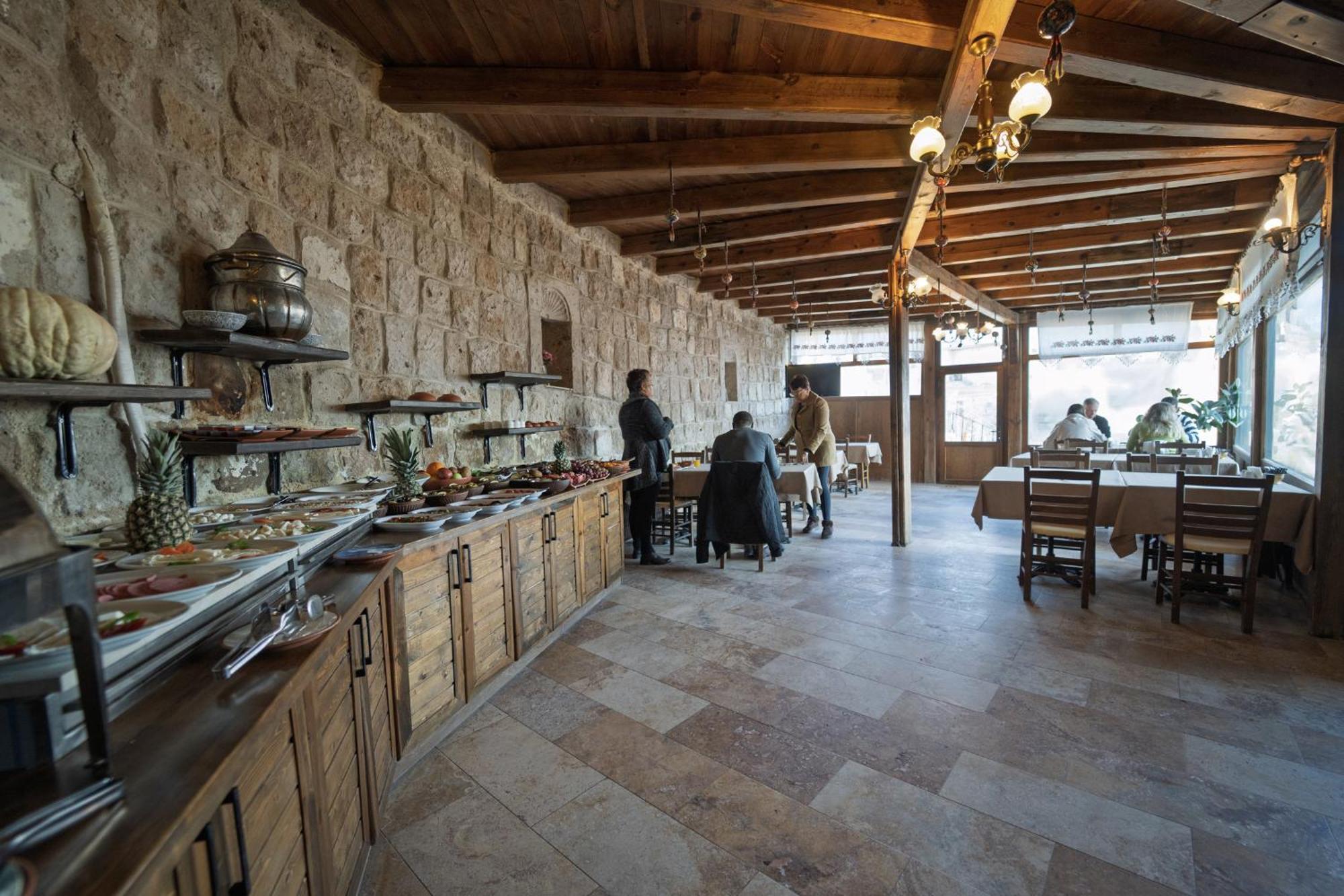 Grand Cave Suites Гьореме Екстериор снимка