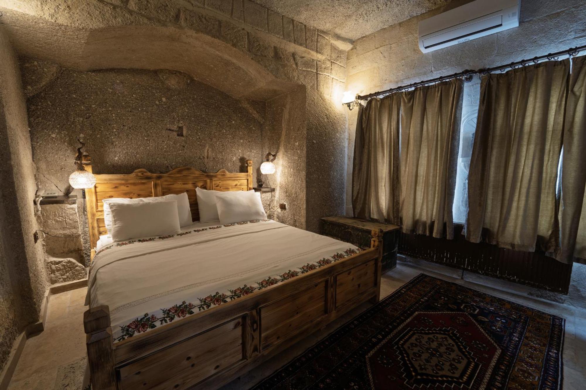Grand Cave Suites Гьореме Екстериор снимка
