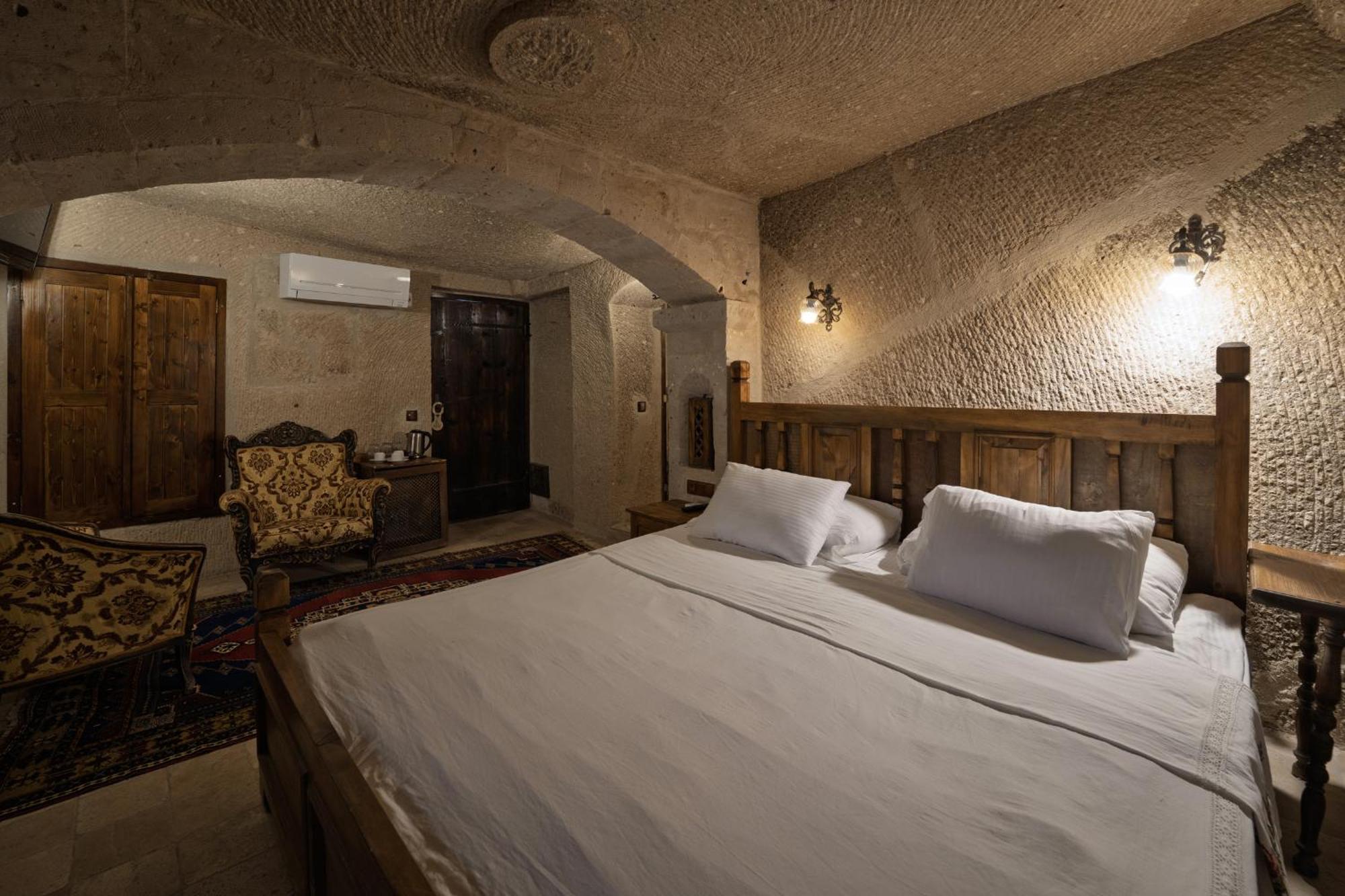 Grand Cave Suites Гьореме Екстериор снимка