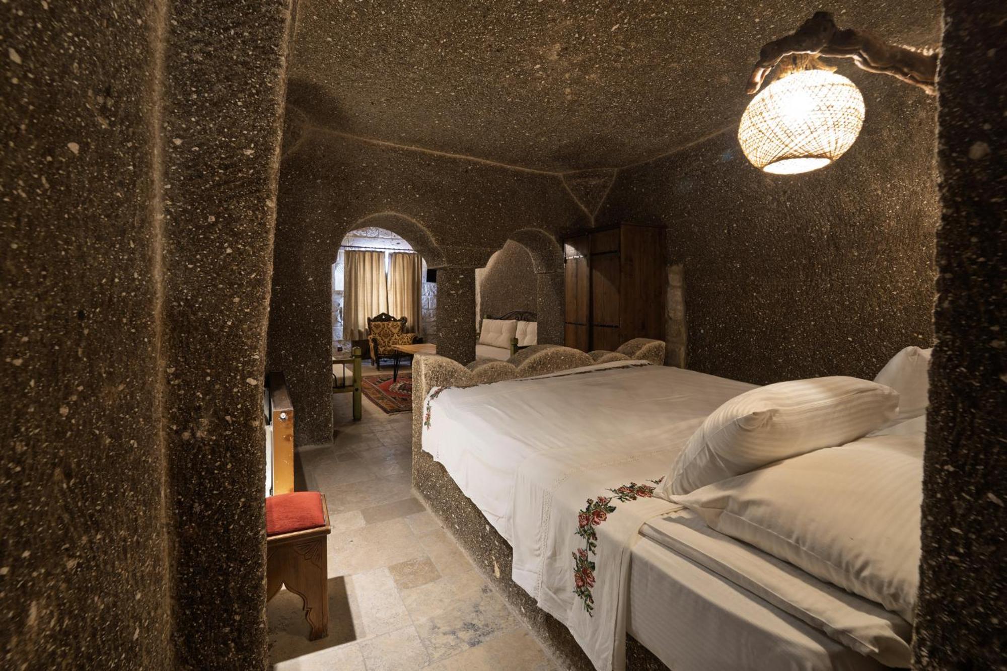 Grand Cave Suites Гьореме Екстериор снимка