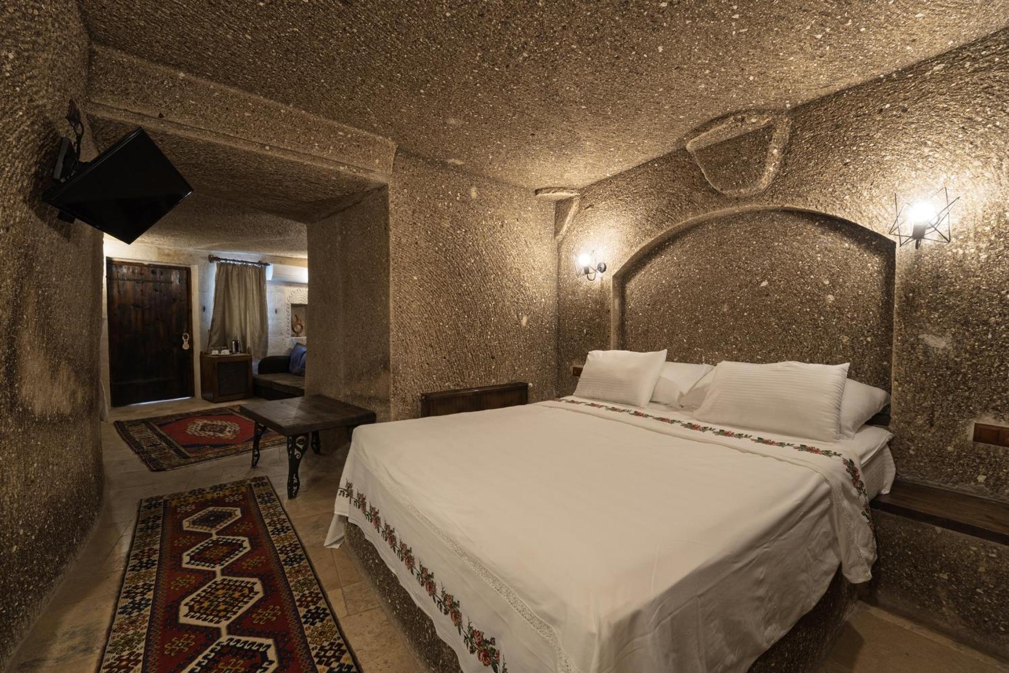 Grand Cave Suites Гьореме Екстериор снимка