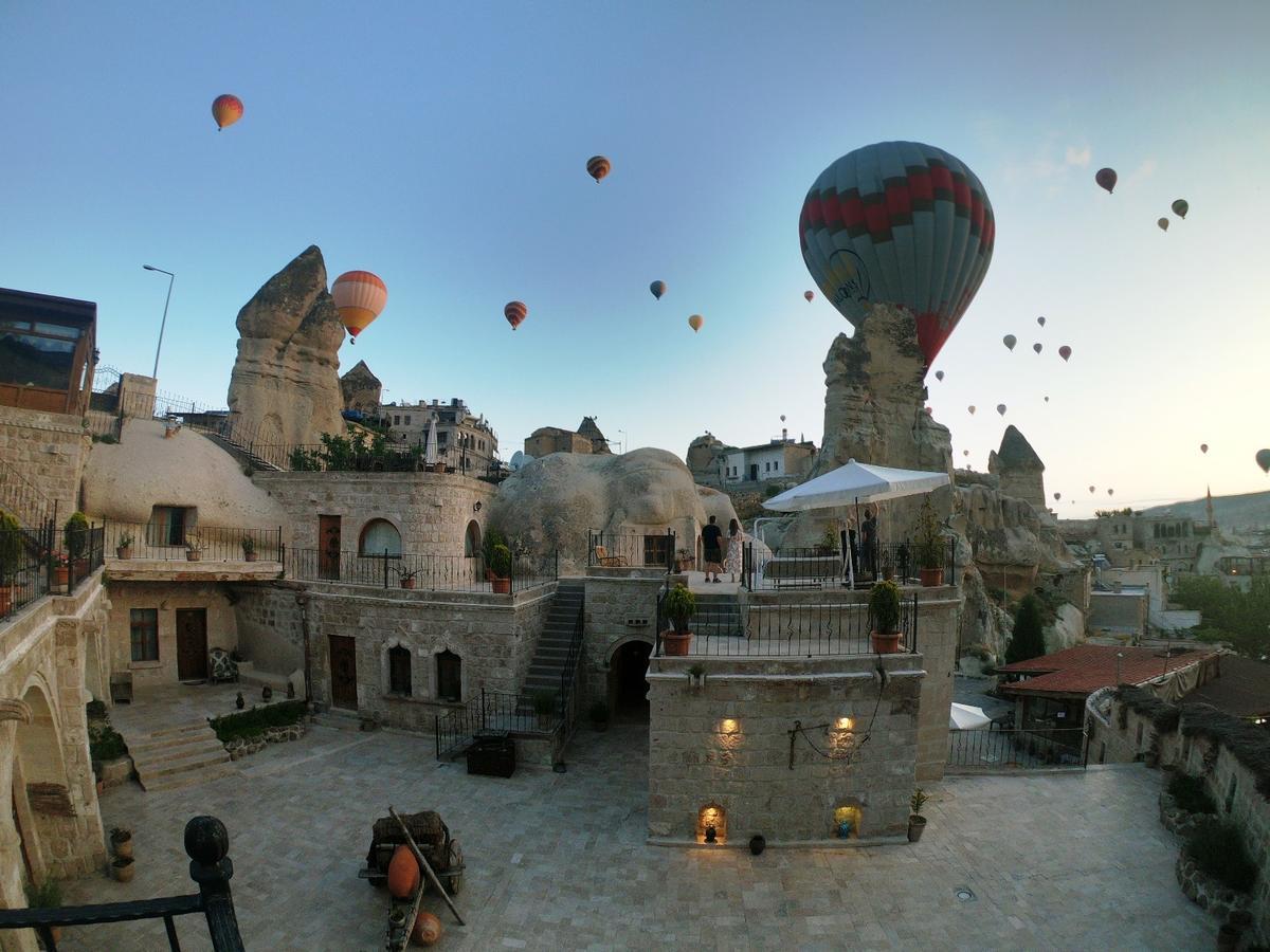 Grand Cave Suites Гьореме Екстериор снимка